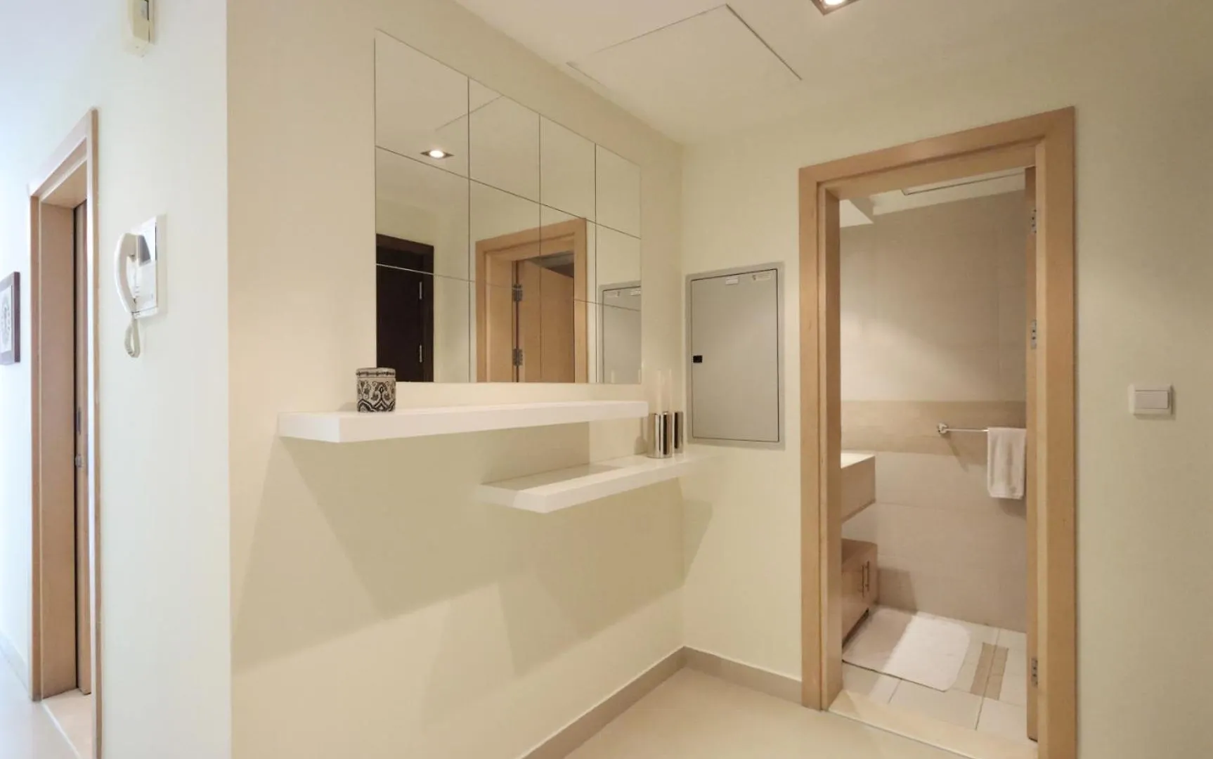 Apartment Livbnb- 1Bw Marina View, Pool, Walk To Attractions Dubai